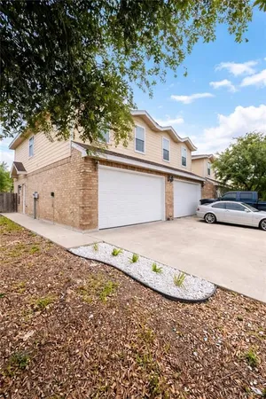$1,320 | 2702 Phoenix Street, Edinburg, TX 78541