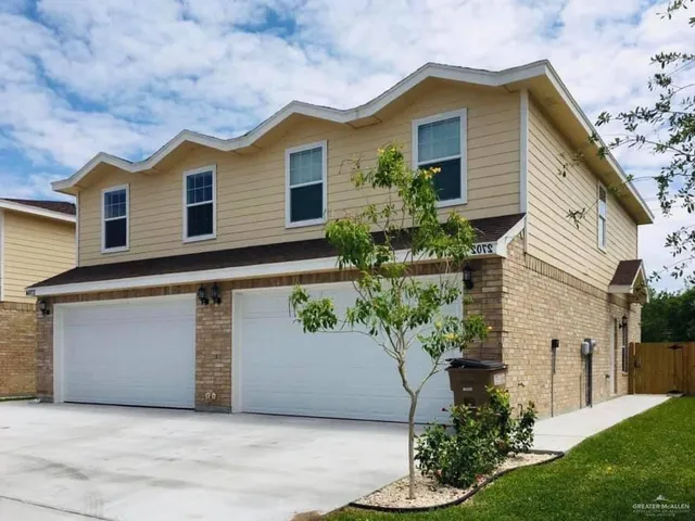 $1,270 | 2702 Phoenix Street, Edinburg, TX 78541