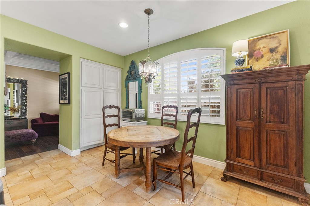 25960 Schafer Drive Murrieta, CA 92563 - Photo 28 of 46 a dining room with furniture and window
