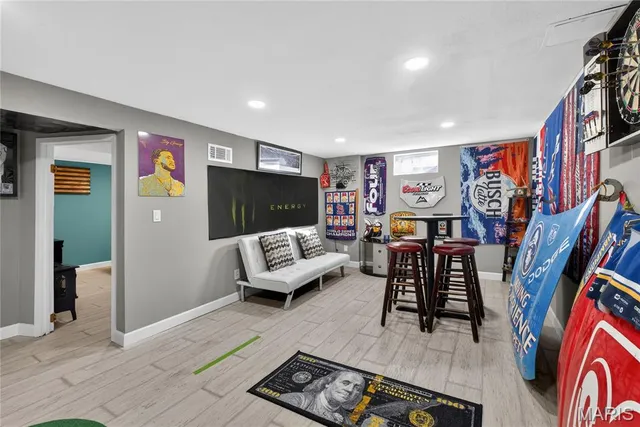 $270,000 | 2018 West Adams Street, St. Charles, MO 63301