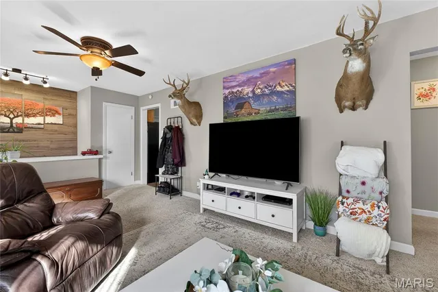 $270,000 | 2018 West Adams Street, St. Charles, MO 63301