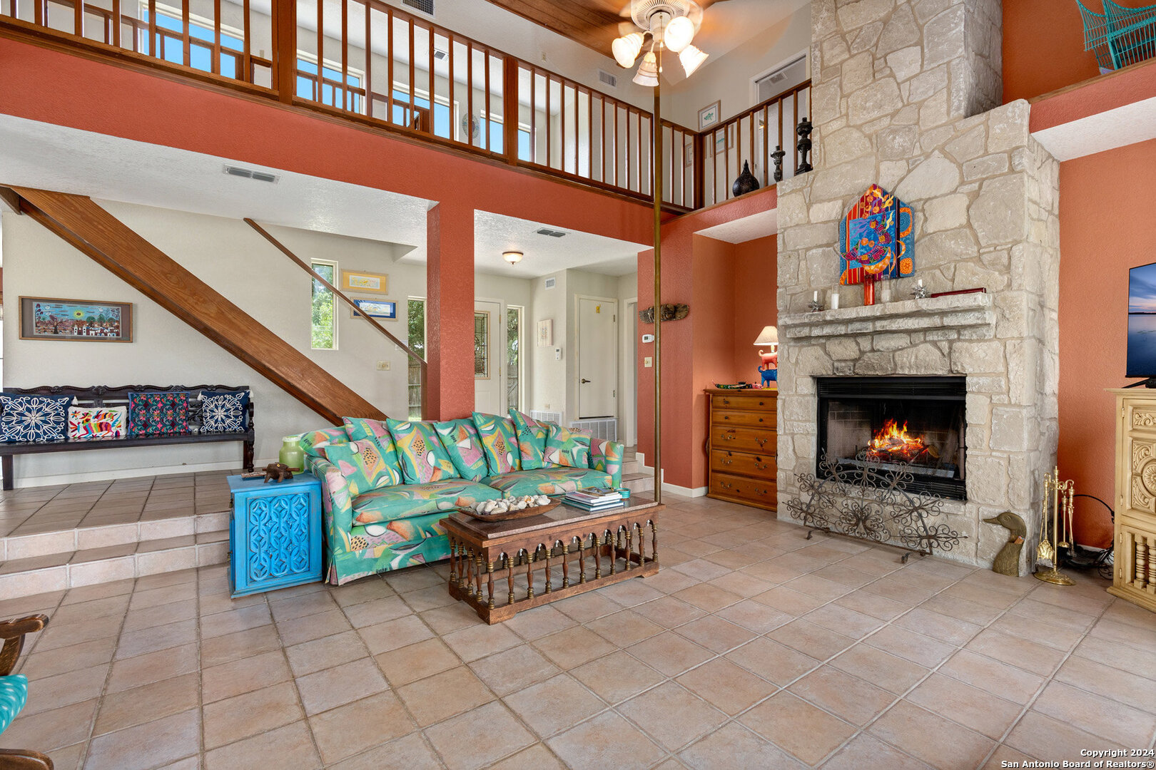 696 Faurie Road Lakehills, TX 78063 - Photo 8 of 37