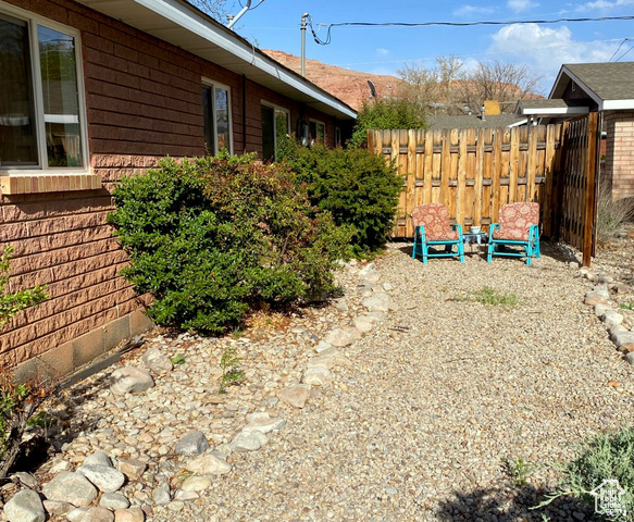 247 West 400 North, Unit 1 Moab, UT 84532 - Photo 3 of 27 View of yard
