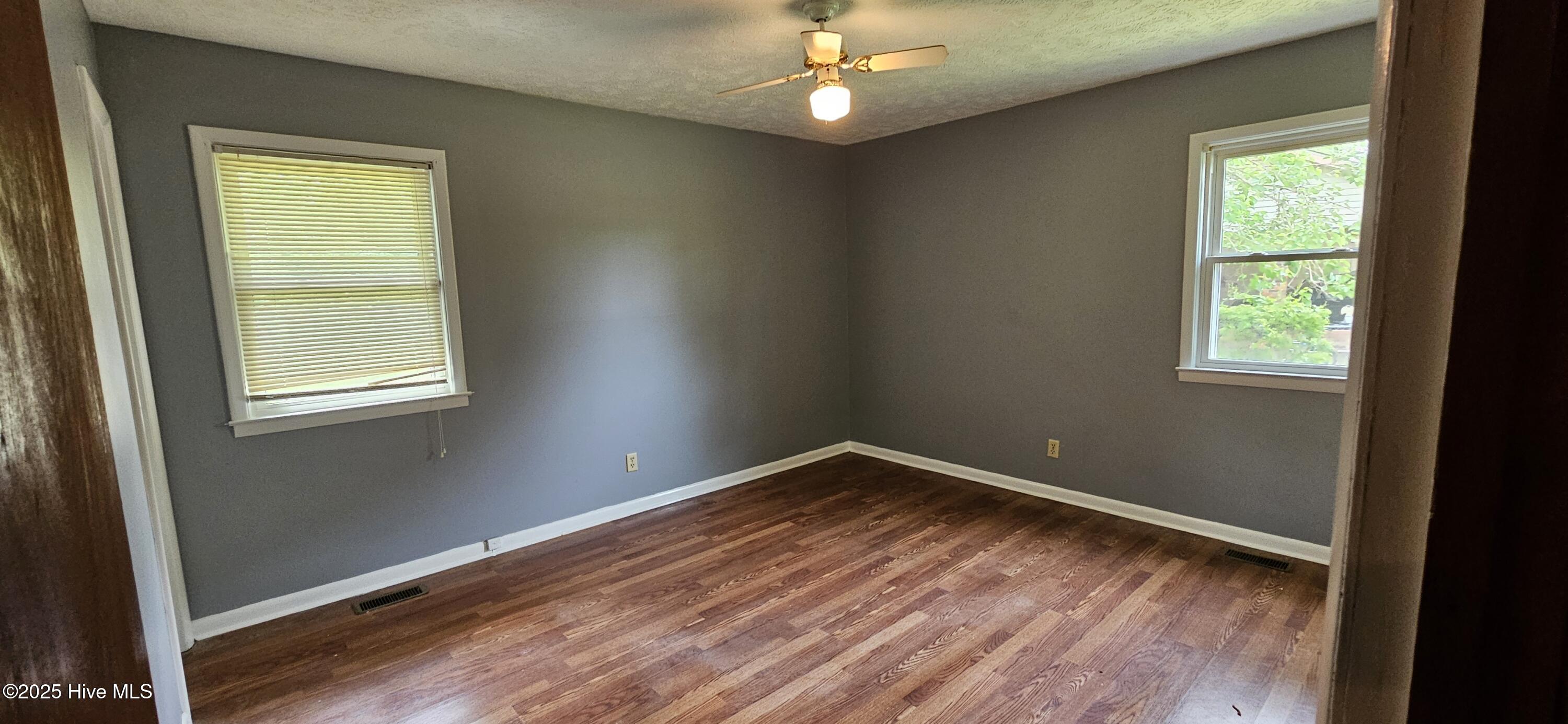 809 North Broad Street Roseboro, NC 28382 - Photo 13 of 17 20250424_153132 - Copy