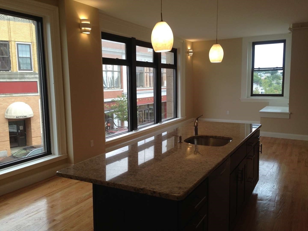 191 Main Street, Unit 2A Gloucester, MA 01930 - Photo 2 of 20