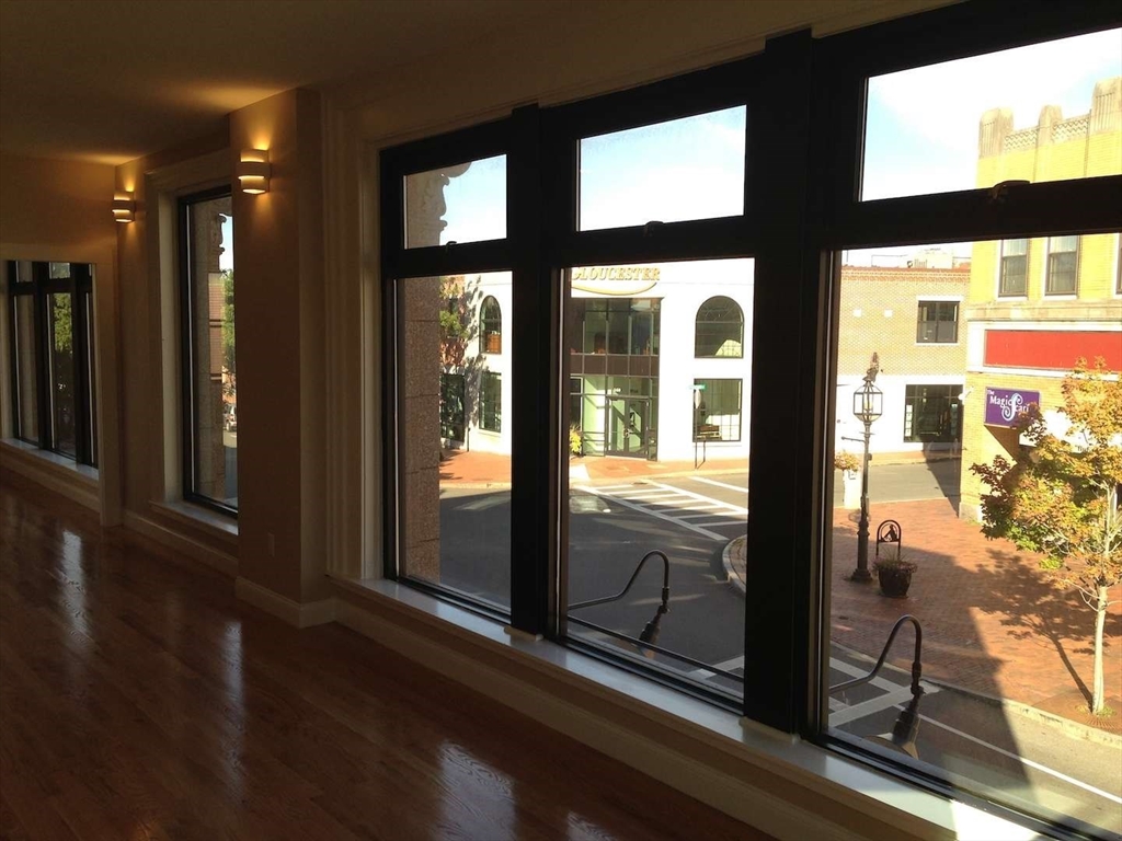 191 Main Street, Unit 2A Gloucester, MA 01930 - Photo 4 of 20