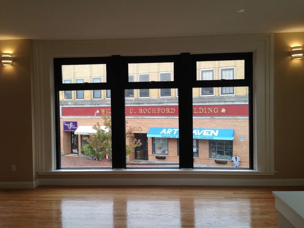 191 Main Street, Unit 2A Gloucester, MA 01930 - Photo 8 of 20