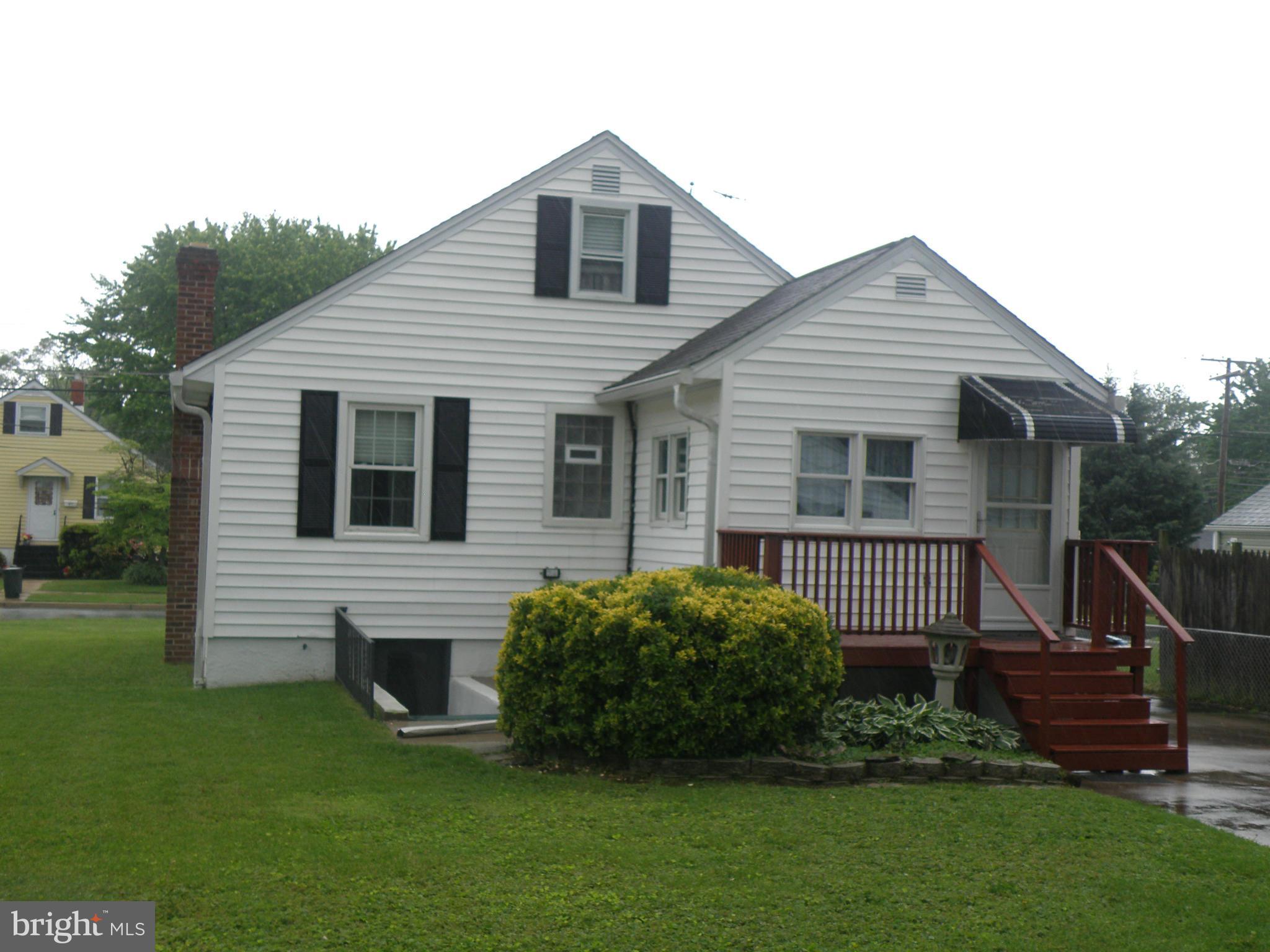 904 Martin Road Baltimore, MD 21221 - Photo 2 of 20 Exterior (Rear)