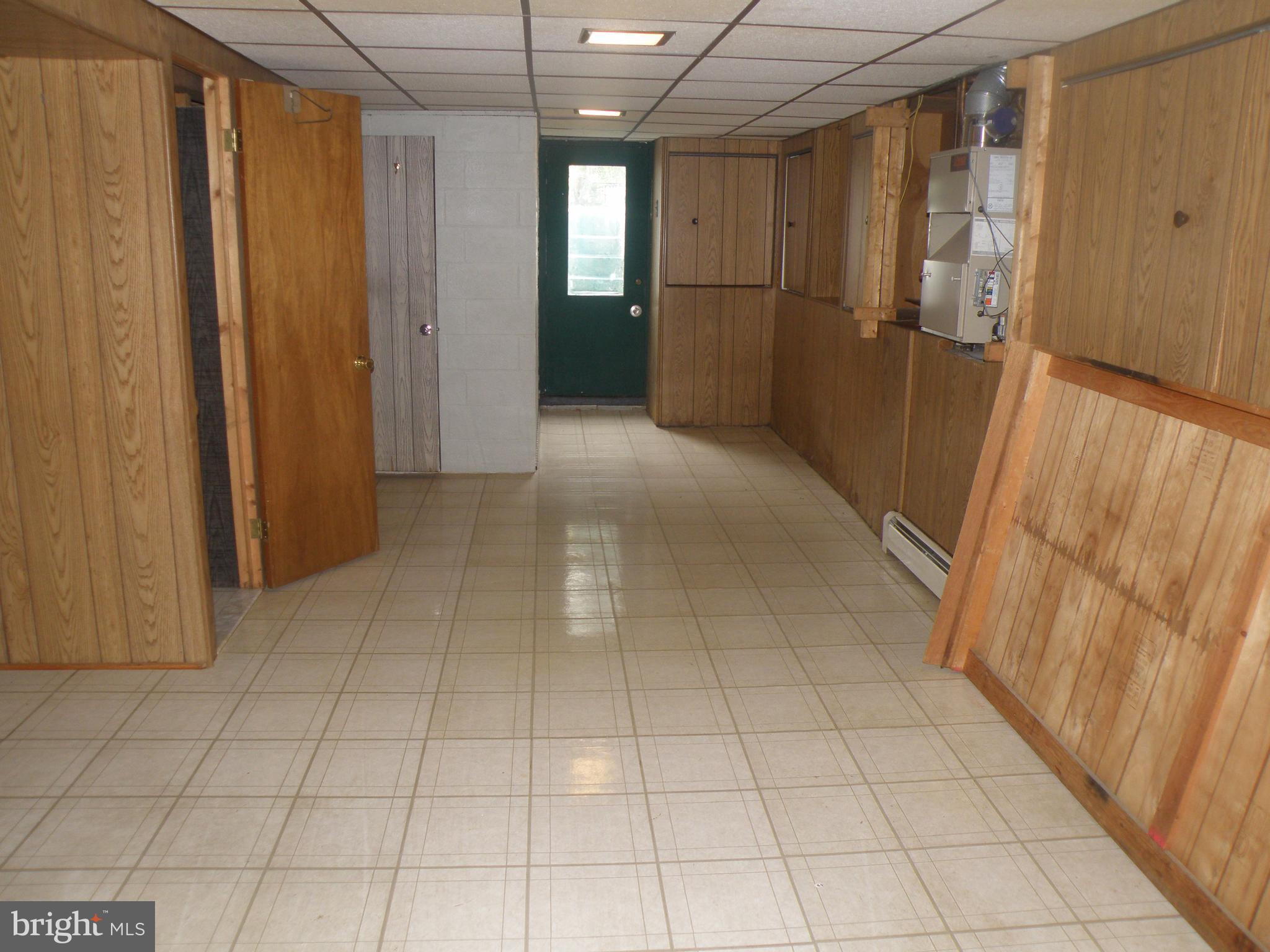 904 Martin Road Baltimore, MD 21221 - Photo 14 of 20 Basement