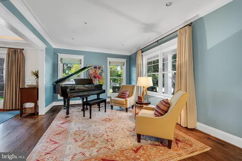 $2,425,000 | 6021 Landon Lane, Bethesda, MD 20817