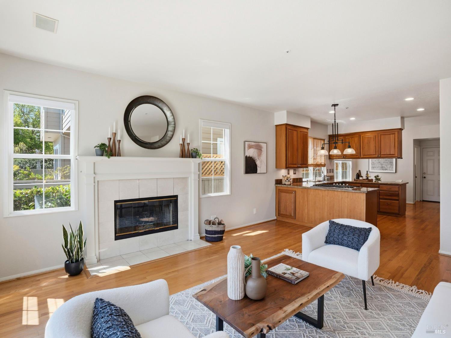 3 Lagoon Court San Rafael, CA 94903 - Photo 7 of 42