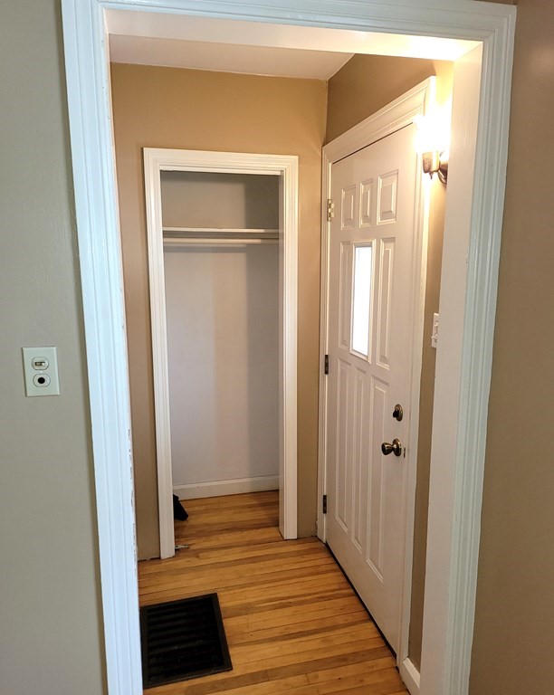 5 Oran Road Framingham, MA 01702 - Photo 8 of 42 Gallery Image 8