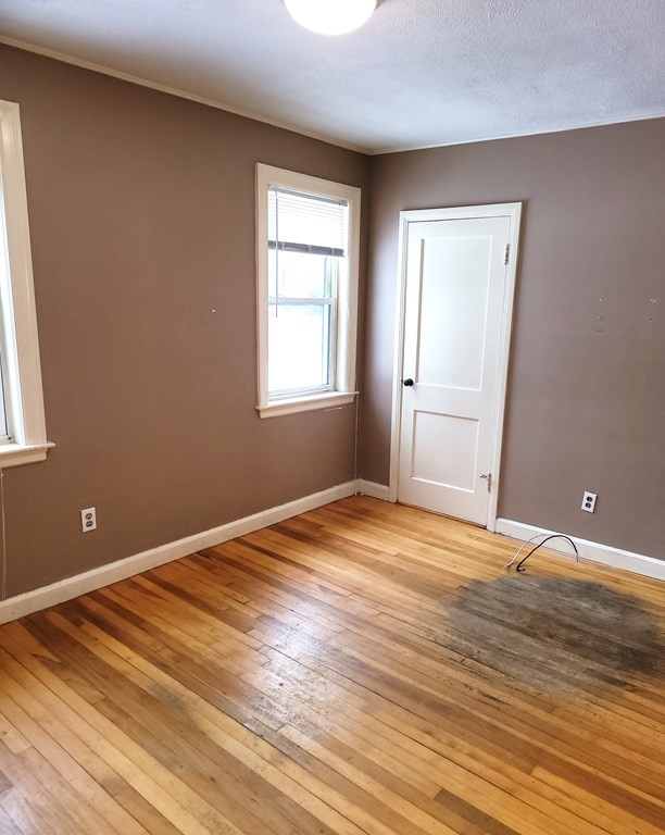 5 Oran Road Framingham, MA 01702 - Photo 10 of 42 Gallery Image 10
