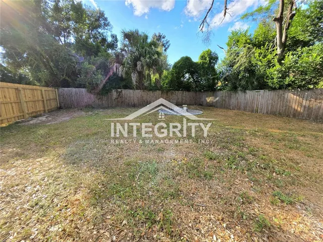 $2,100 | 3612 Phillips Street, Tampa, FL 33619