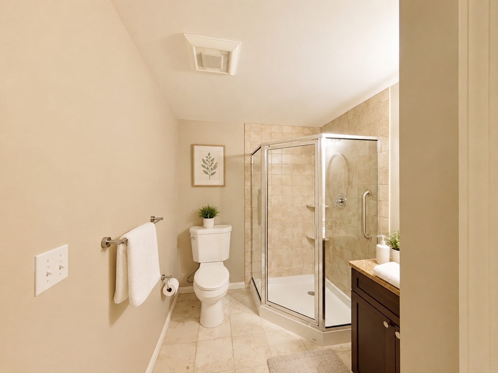 40 Glenellen Road, Unit 1 Boston, MA 02132 - Photo 30 of 37