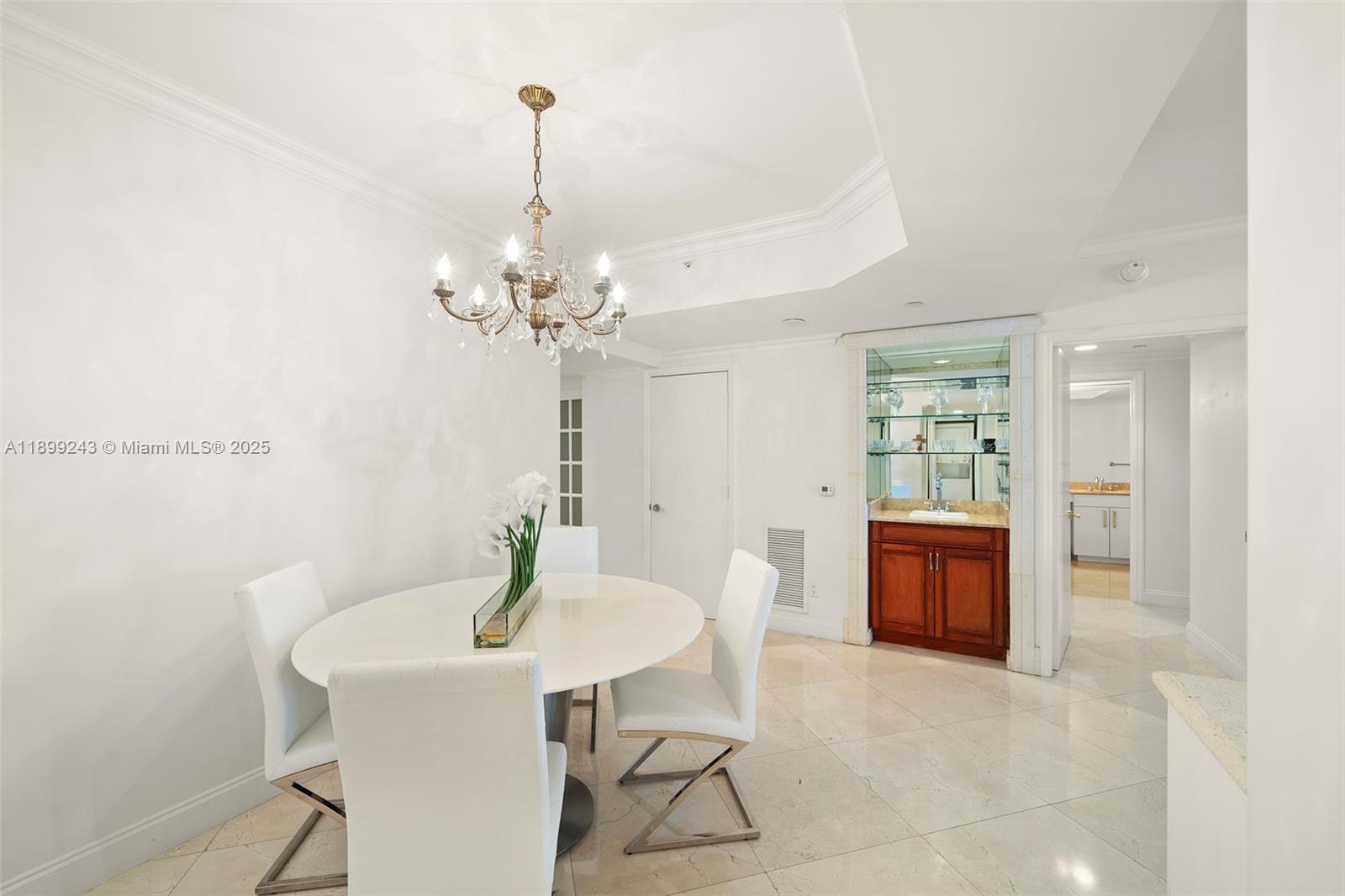 4775 Collins Avenue, Unit 1708 Miami Beach, FL 33140 - Photo 25 of 51