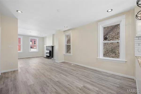 $1,600 | 816 McLaran Avenue, St. Louis, MO 63147