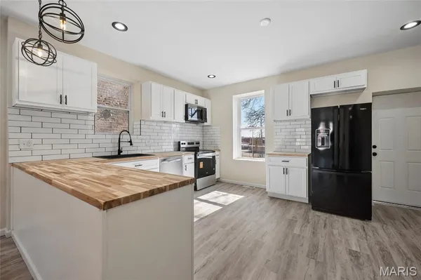 $1,600 | 816 McLaran Avenue, St. Louis, MO 63147