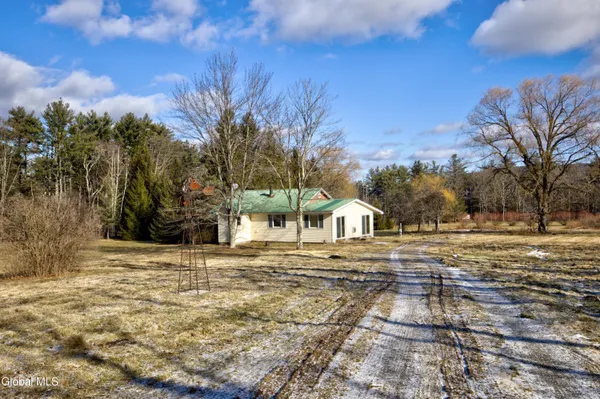 $194,800 | 410 Highway 30, Gilboa, NY 12076