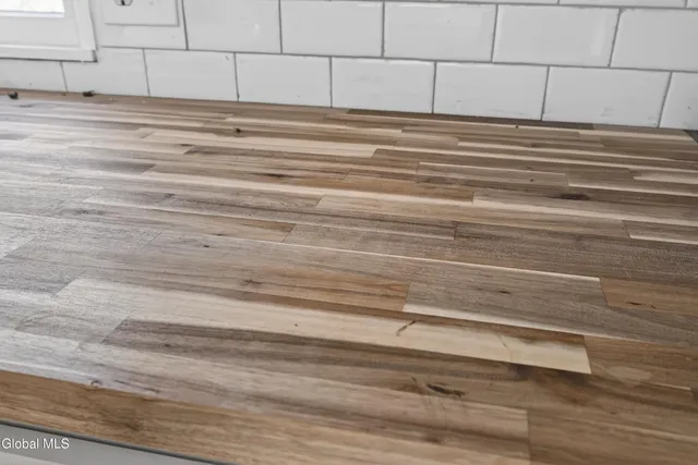 $194,800 | 410 Highway 30, Gilboa, NY 12076