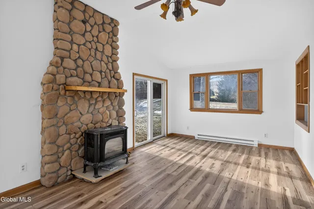 $194,800 | 410 Highway 30, Gilboa, NY 12076