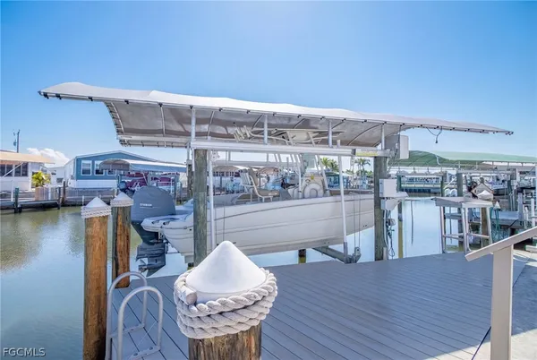 $399,000 | 3098 Sloop Lane, St. James City, FL 33956