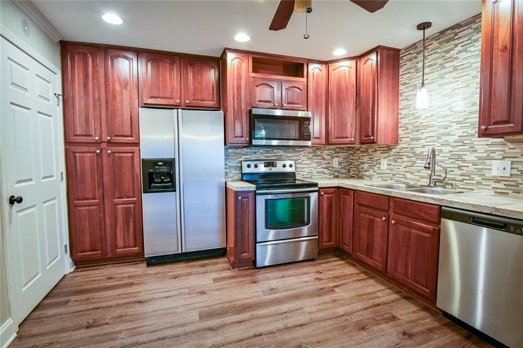 7110 Dressage Way Cumming, GA 30040 - Photo 20 of 46