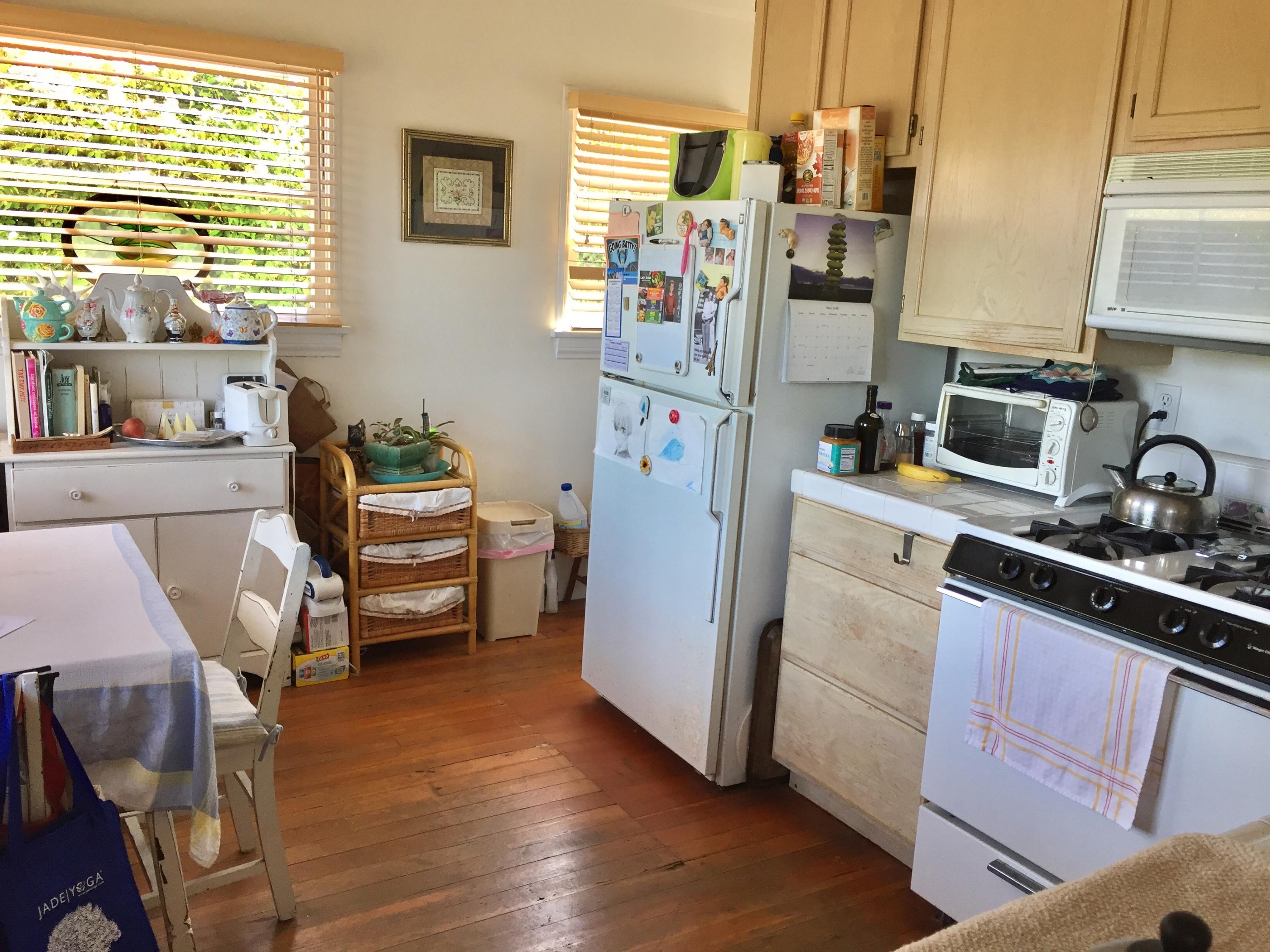1316 Mountain View Road Santa Barbara, CA 93109 - Photo 9 of 10 Kitchen
