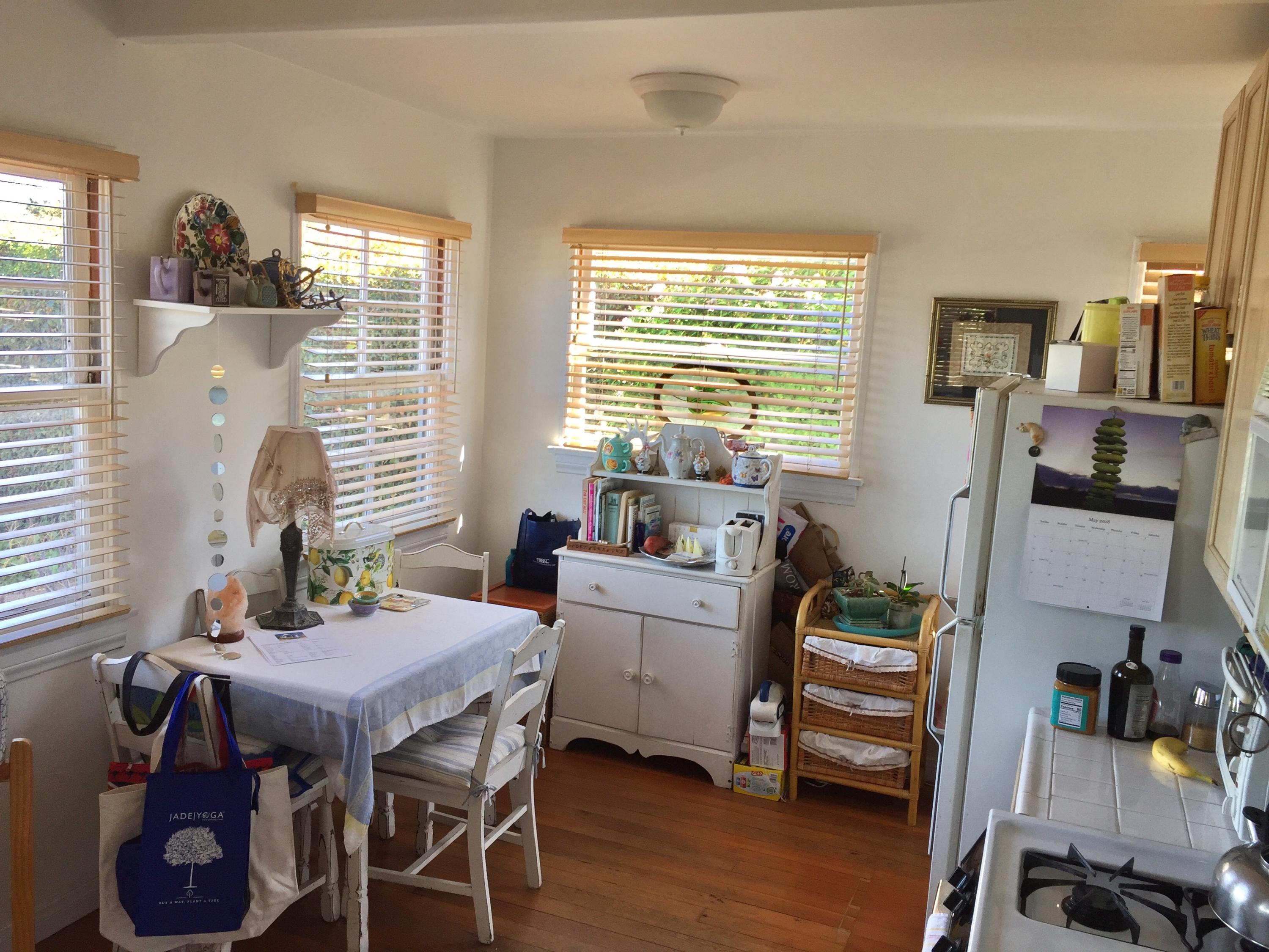 1316 Mountain View Road Santa Barbara, CA 93109 - Photo 10 of 10 Kitchen