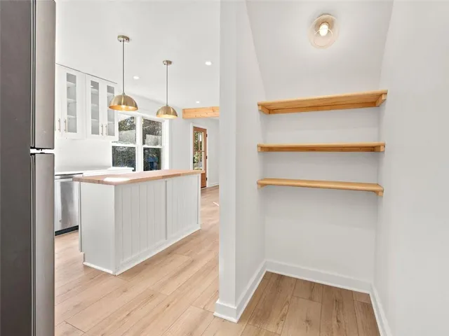 $2,100 | 3452 Beech Drive, Decatur, GA 30032