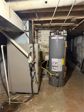 a view of front door and stairs