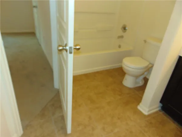 $2,015 | 124 Hollis Lane, Kyle, TX 78640