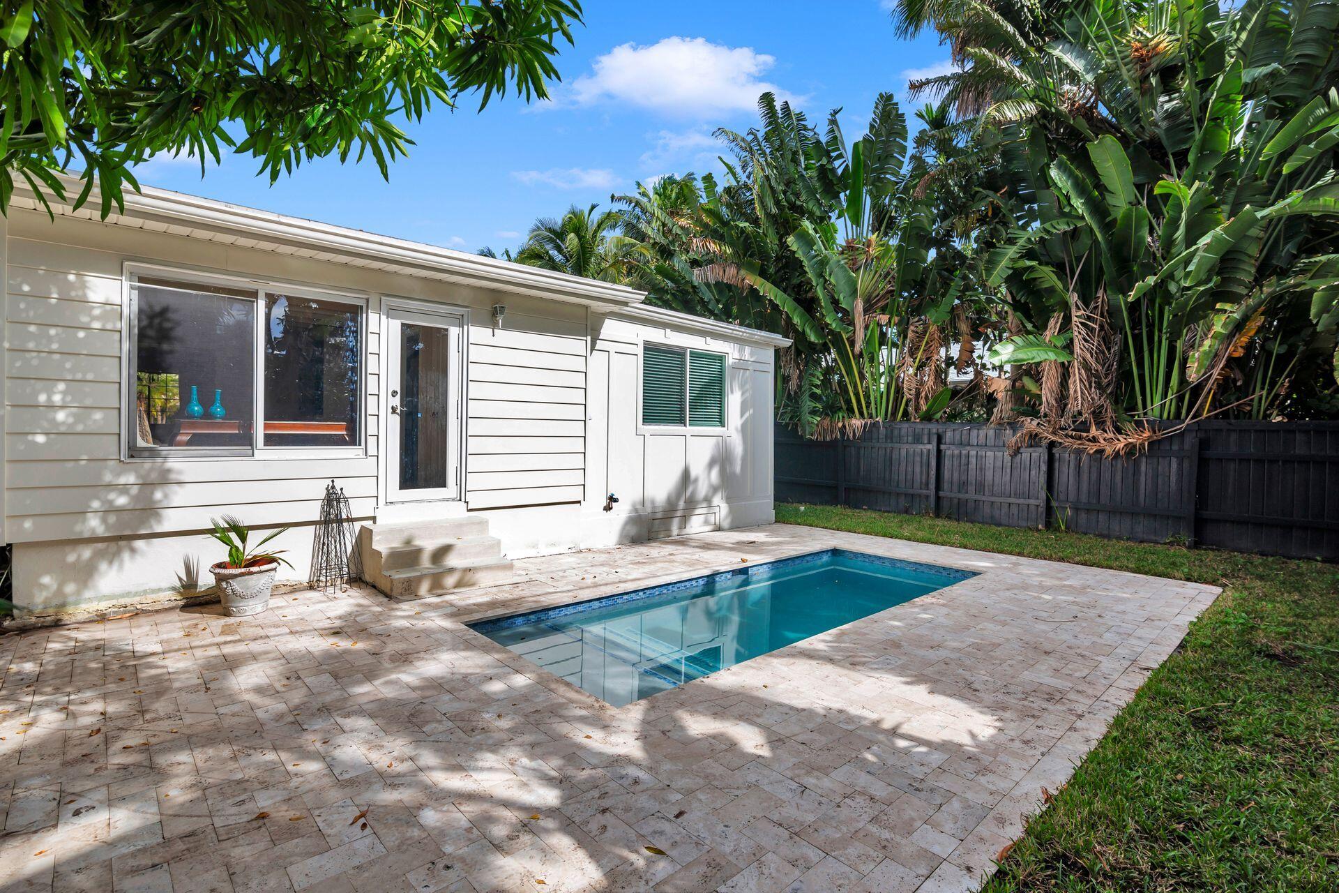 240 Almeria Road West Palm Beach, FL 33405 - Photo 17 of 24 Backyard/Pool