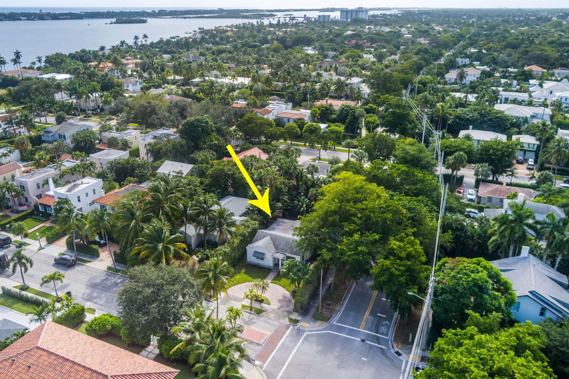240 Almeria Road West Palm Beach, FL 33405 - Photo 22 of 24 Aerial