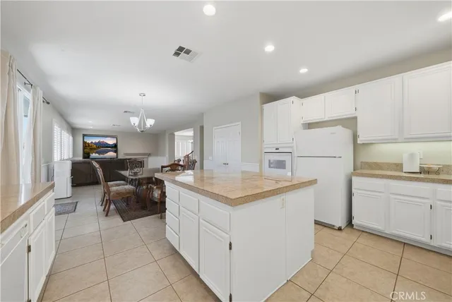 $800,000 | 36050 Redgrave Way, Murrieta, CA 92562