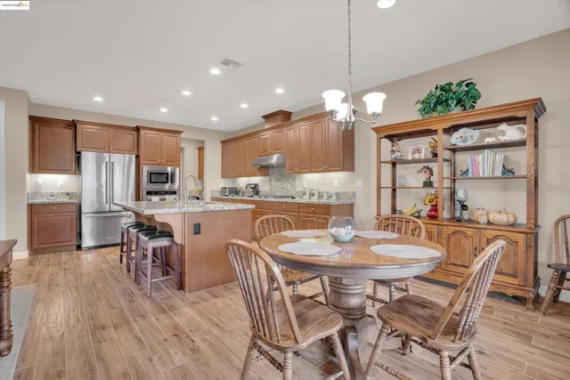 $859,999 | 543 Belmont Court, Brentwood, CA 94513