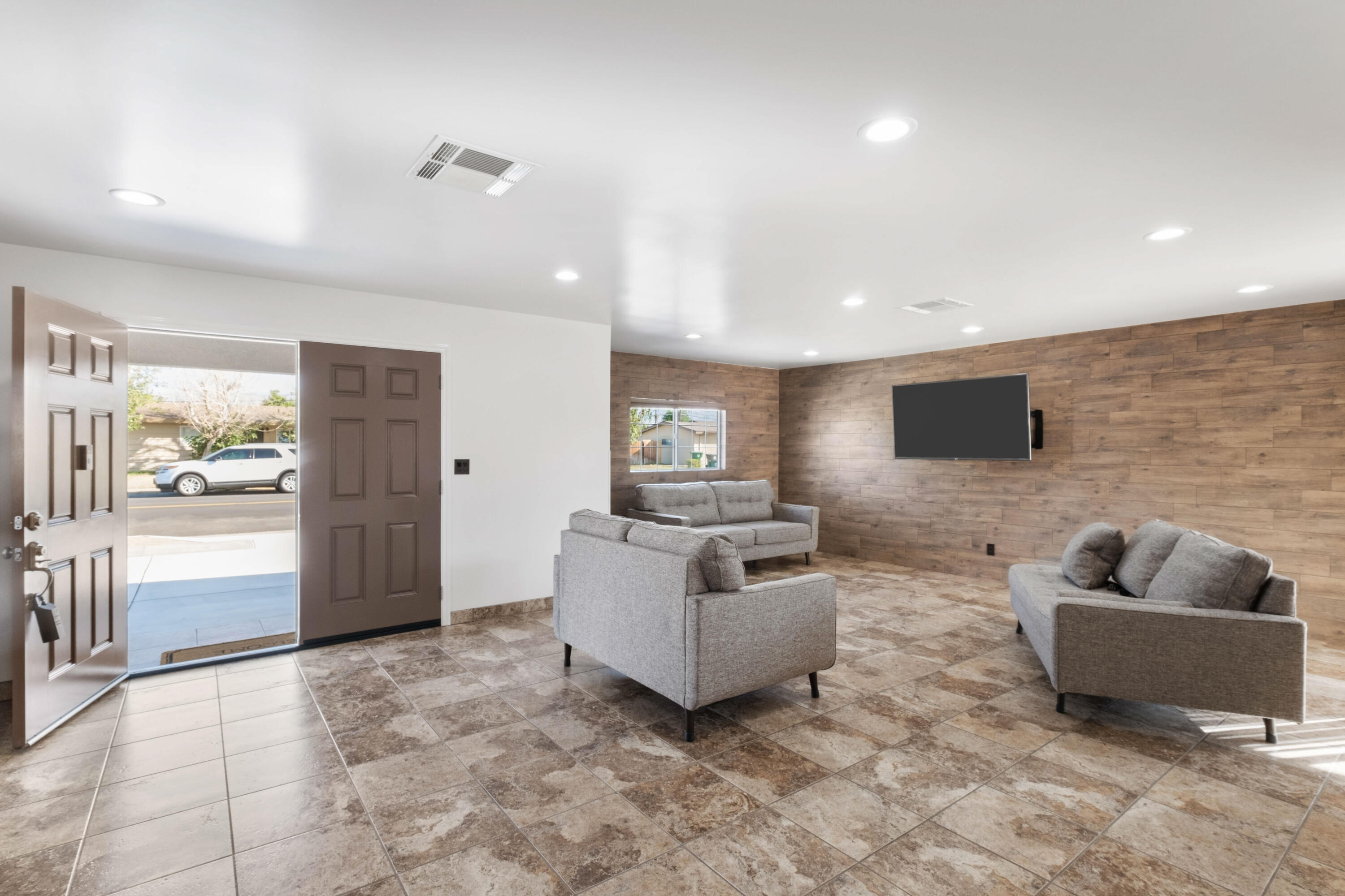 82311 Adobe Road Indio, CA 92201 - Photo 4 of 35 Adobe Photo-5