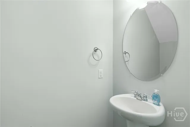 $2,175 | 210 Kepler Loop, Richmond Hill, GA 31324