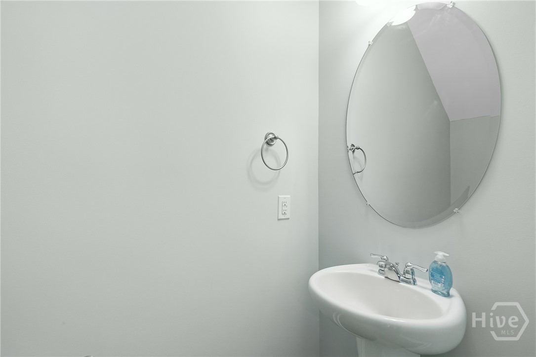 210 Kepler Loop Richmond Hill, GA 31324 - Photo 5 of 27