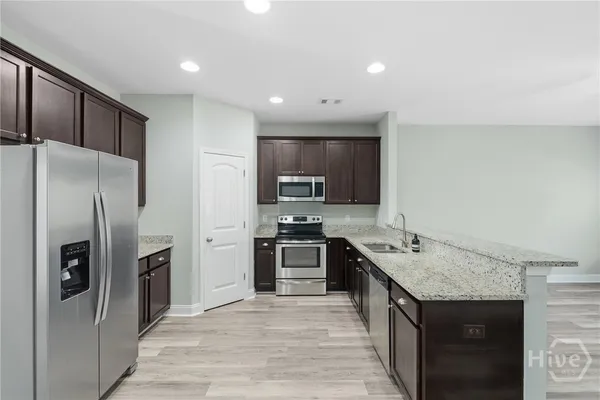 $2,075 | 210 Kepler Loop, Richmond Hill, GA 31324