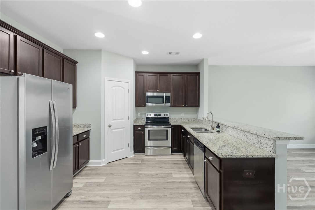 210 Kepler Loop Richmond Hill, GA 31324 - Photo 8 of 27