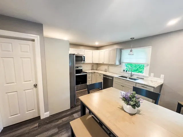 $599,999 | 28 Whipple Avenue, Westerly, RI 02891