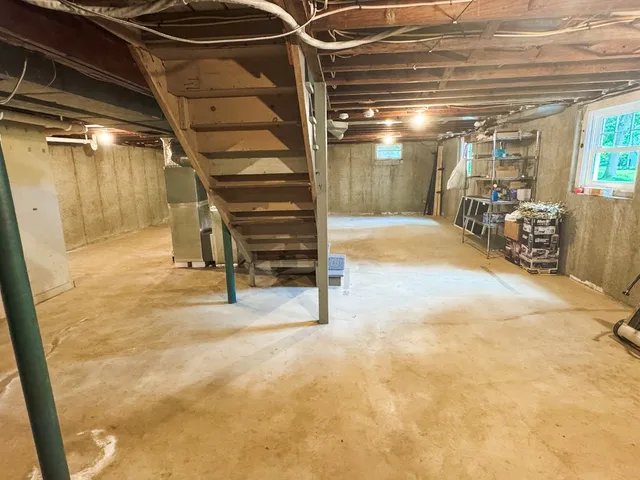 $599,999 | 28 Whipple Avenue, Westerly, RI 02891