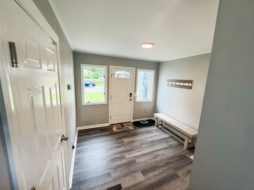 28 Whipple Avenue Westerly, RI 02891 - Photo 5 of 47