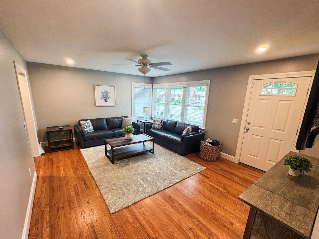 28 Whipple Avenue Westerly, RI 02891 - Photo 7 of 47