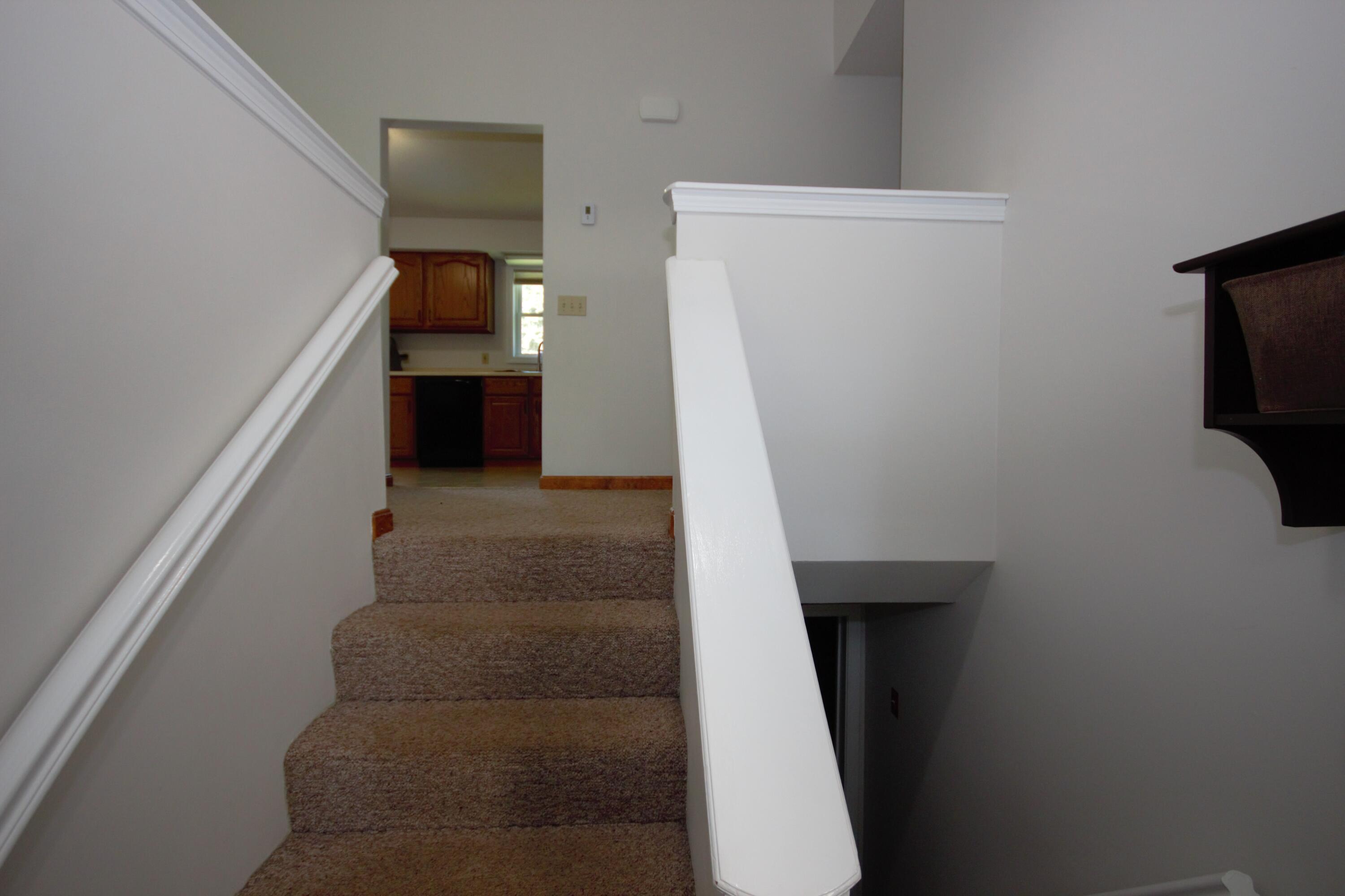 1296 Hudson Road Glenburn, ME 04401 - Photo 4 of 36 4