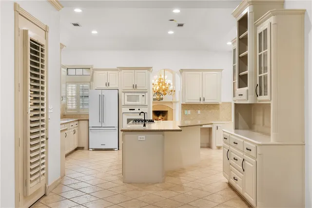 a view of a walk in closet