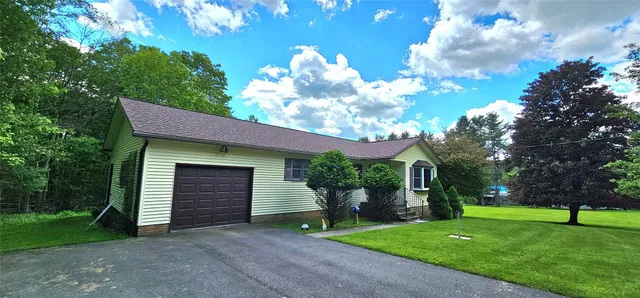 $299,900 | 24 Buff Road, Cochecton, NY 12726