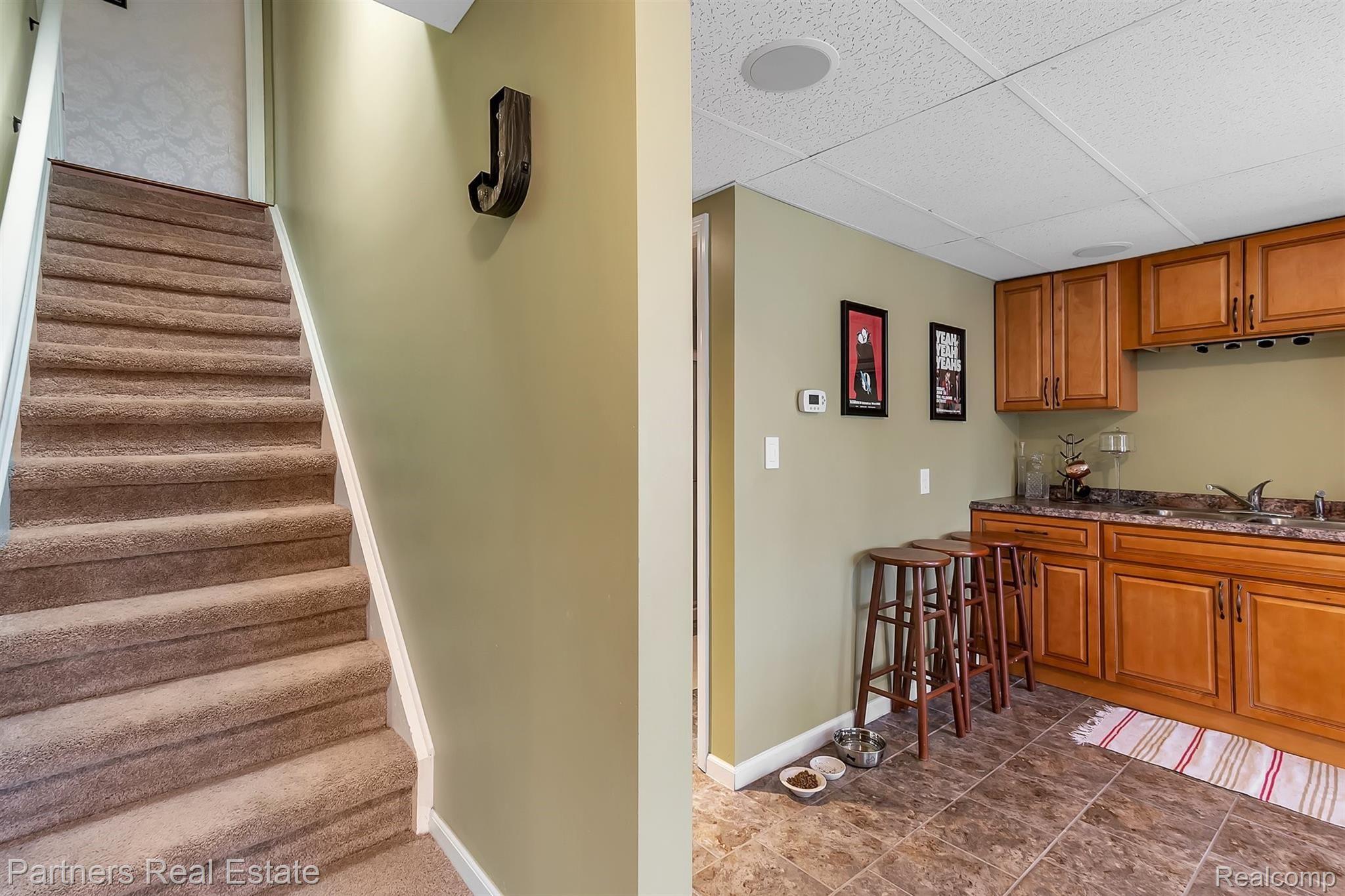 1859 Echo Hills Road Howell, MI 48855 - Photo 41 of 73 43-1859 Echo Hills Rd-windowstill-r.jpg