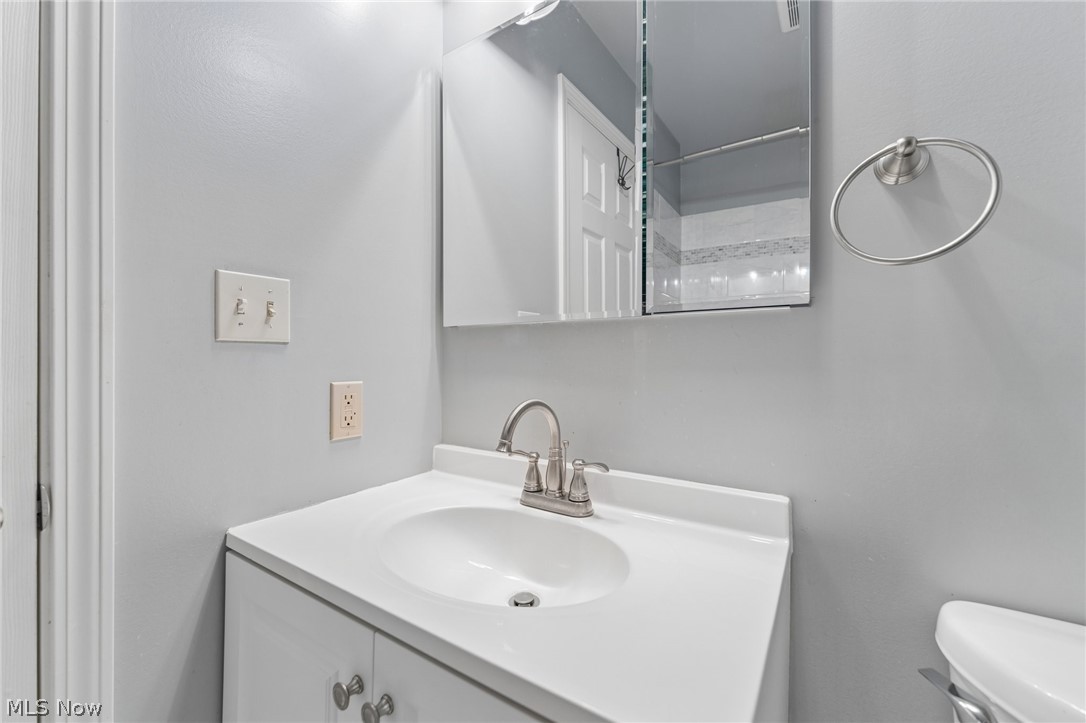 8161 State Road North Royalton, OH 44133 - Photo 26 of 40 Gallery Image 26